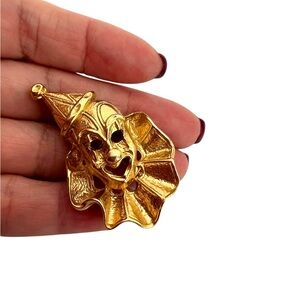 Vintage Gold tone Clown Brooch